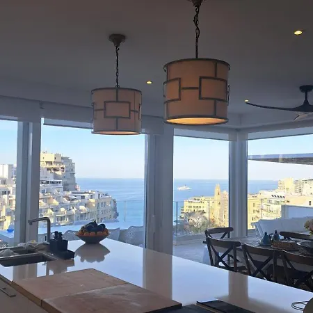 St Julians Luxurious Penthouse With Pool Enjoying Distant Seaviews *