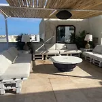 St Julians Luxurious Penthouse With Pool Enjoying Distant Seaviews *